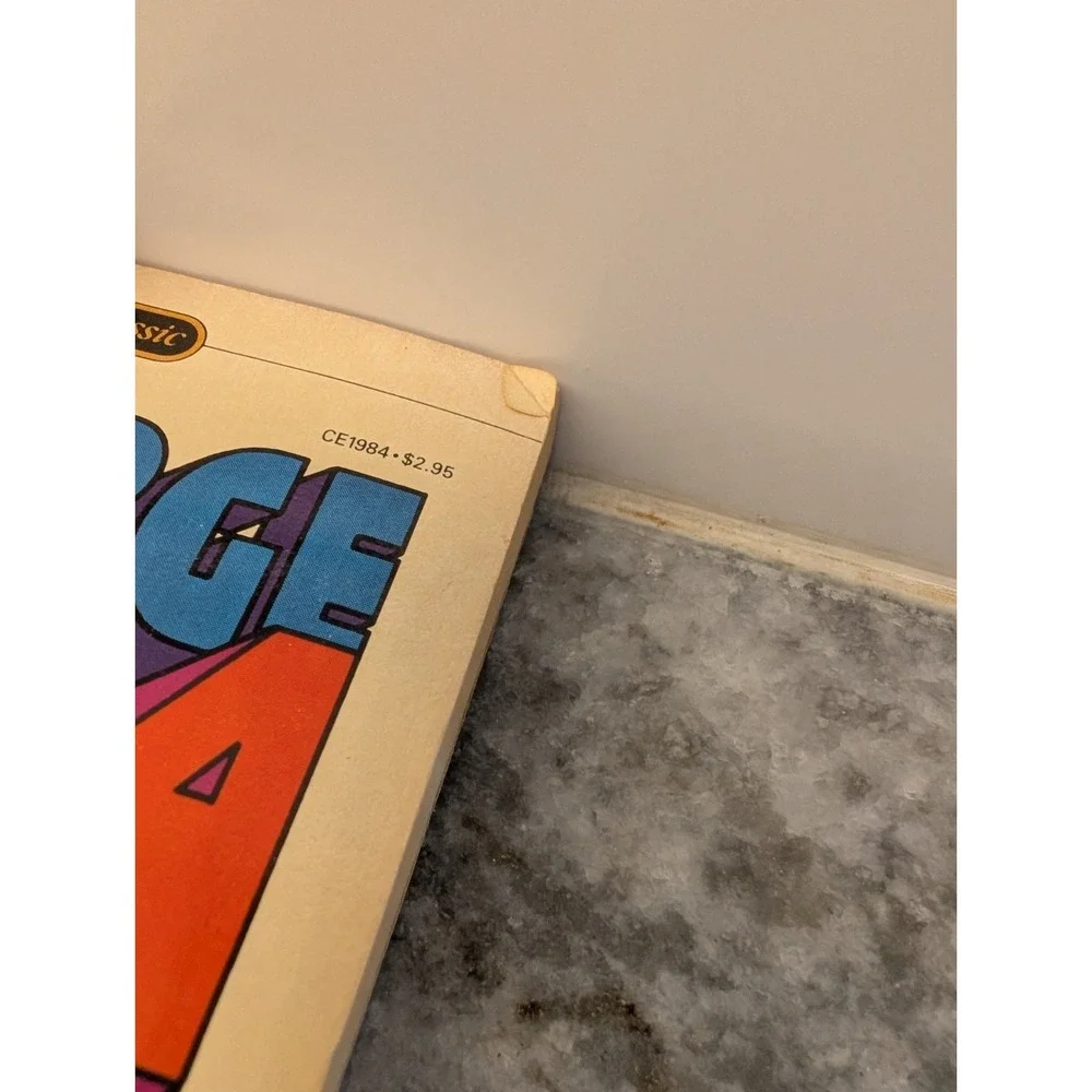 GEORGE ORWELL 1984 (1983 Signet Paperback) Commemorative Edition Walter Cronkite